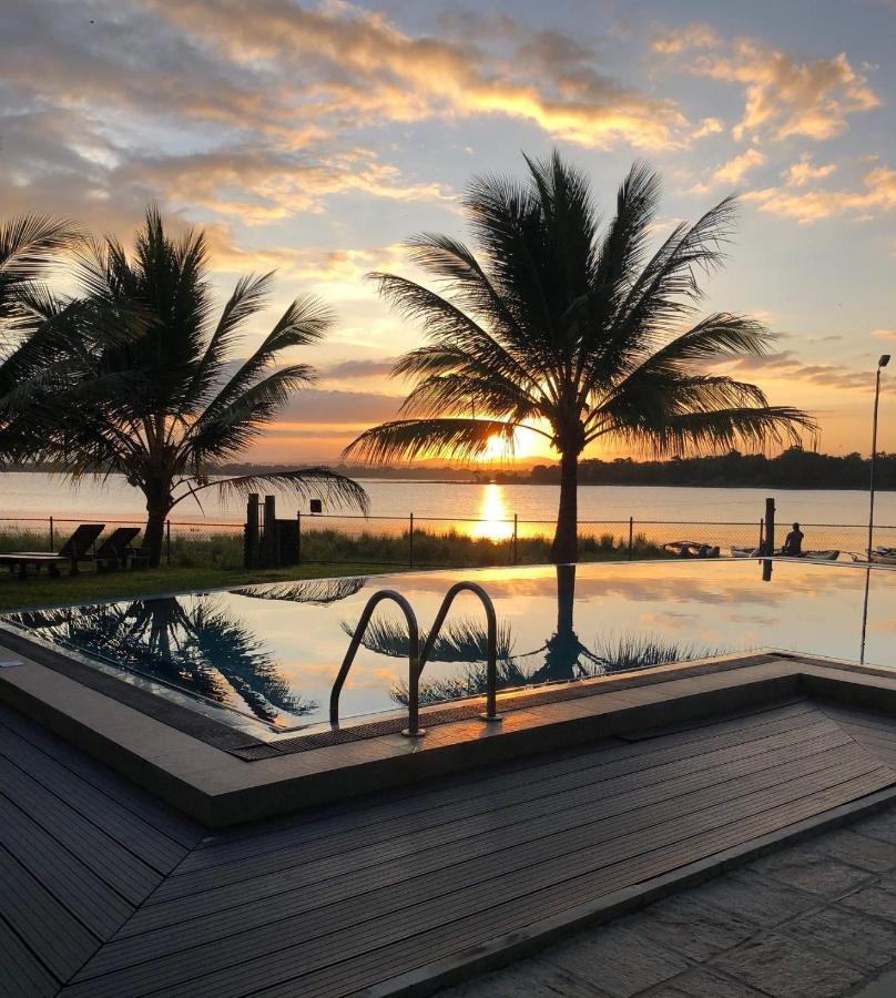 Hotel Lake Park بولاناروفاي المظهر الخارجي الصورة